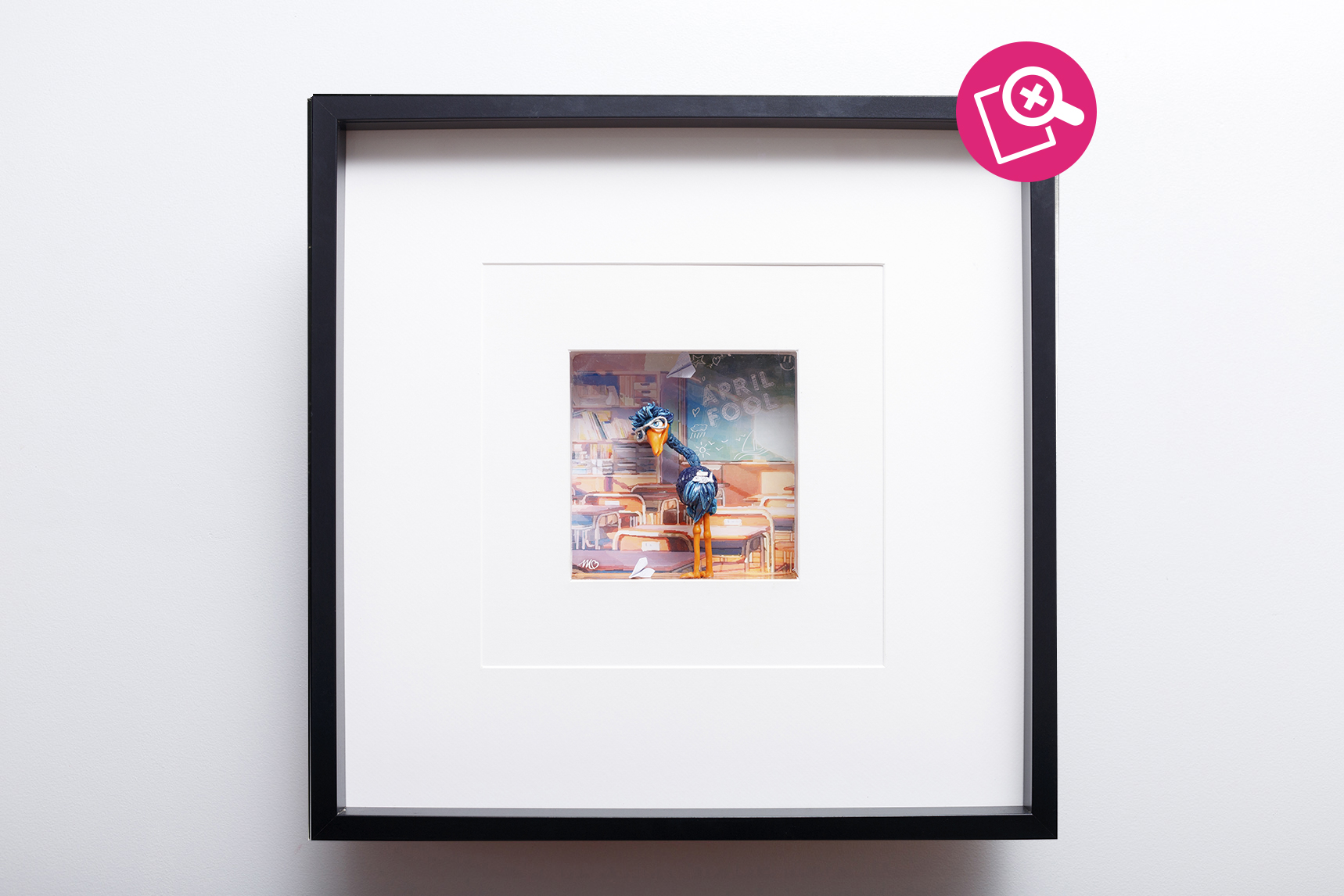 Artwork figuring an ostrich inside a classroom who’s got an april fool ont the back . Tableau représentant une autruche dans une salle de classe qui a un poisson d’avril sur le derrière.