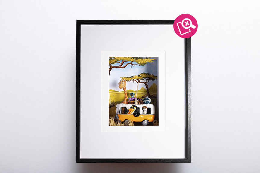 Artwork representing a little girl wanting to kiss a frog. Tableau représentant une petite fille tentant d'embrasser une grenouille.